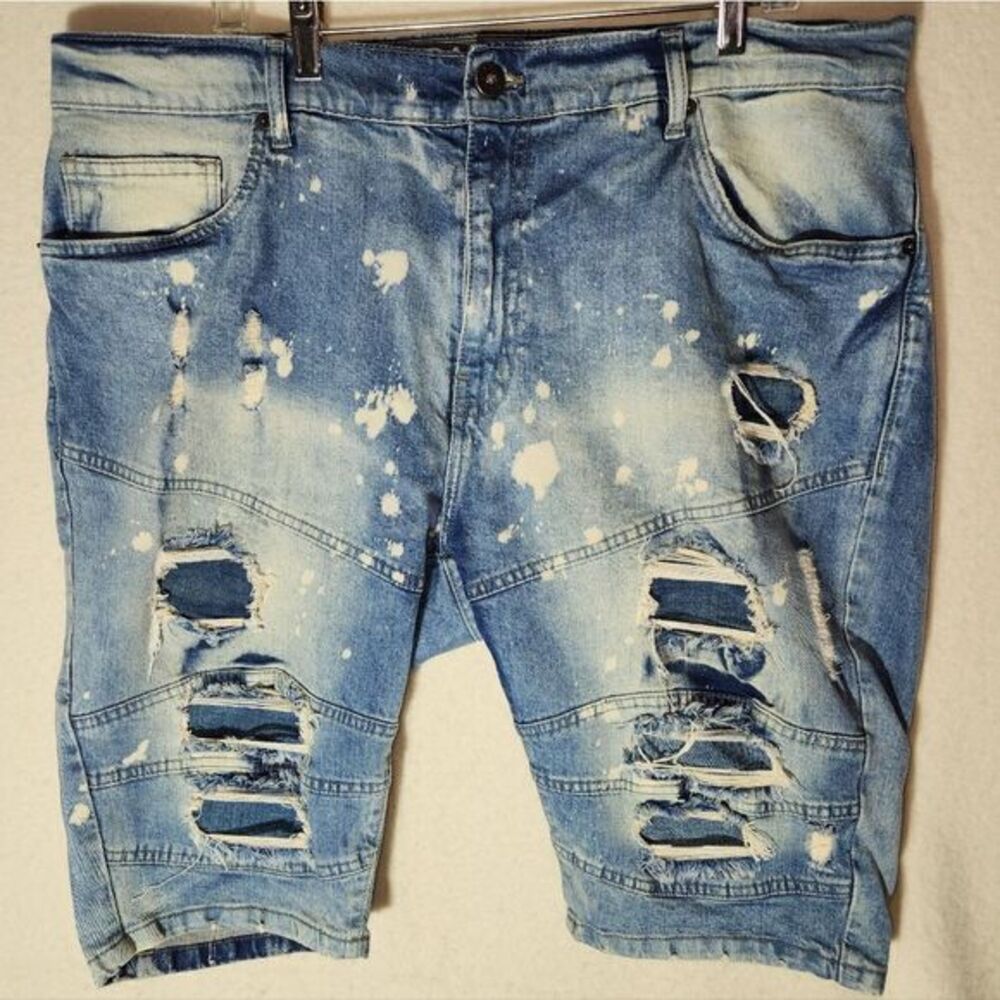 ‎AHP Denim distressed shorts size 40
